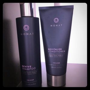 Revive Shampoo and Revitalize Conditioner by Monat